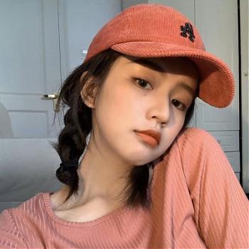 微信高冷成熟的优质女生头像_每个人都有自己的心事