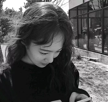 时尚简约女生头像分享_试探你对我的喜欢