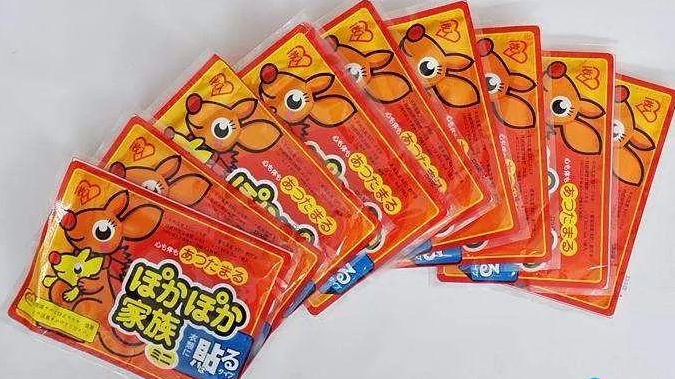 在校门口卖暖宝宝的小生意 卖暖宝宝 网赚项目  第1张